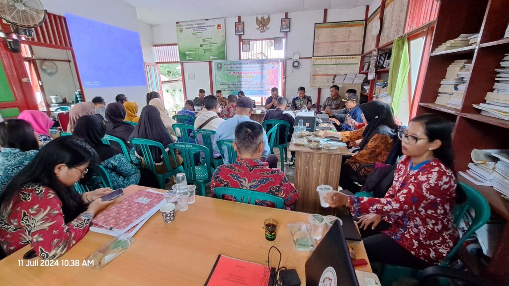 (MUSDES) Musyawarah Desa Semerangkai Dihadiri 5 Perwakilan Kecamatan Kapuas